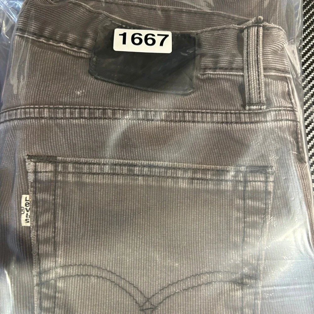 Levi's 513 Corduroy Jeans Mens 30x32 Gray Slim‎ Straight Fit Pants